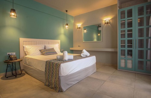 Marathias Hotel | Armeno Resort and Armeno Annex