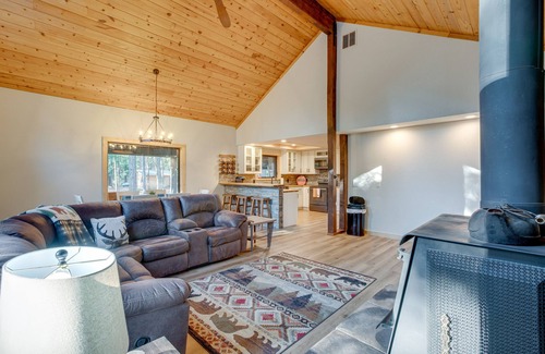 Arnold Cabin | Arnold Cabin Near Calaveras Big Trees State Park!