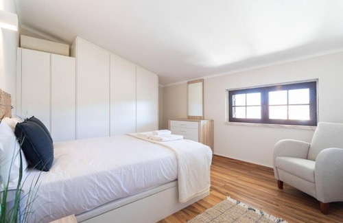 Belverde House | Aroeira Sunny Villa - Heated Pool extra cost