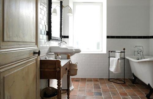 Chambon-la-Foret Bed & Breakfast | arrêt d'activité