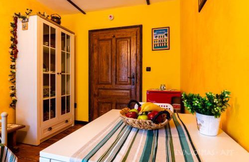 Plovdiv Center Apartment | Art apartment EVMOLPIAS near Roman stadium