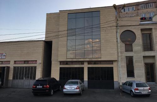Yerevan House | Art Guesthouse