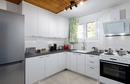 Lavreotiki Cottage | Art Sounion, Seafront Elegance