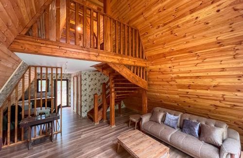 Contesti House | Artarica