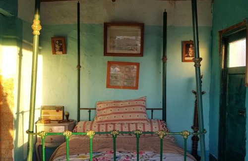 Seheil Island Cabin | ArtBoutique