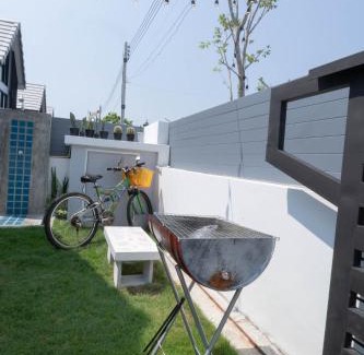 Cha-am Villa | Arthur Pool Villa Chaam 3BR with Iconic Mountain view Pet & Family Friendly