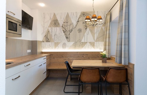 Taisten Other | As a guest, leave as a friend .