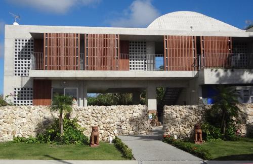 Okinawa House | Asahinoyado Shidakaji