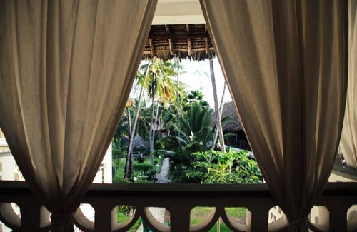 Watamu House | Ascot Residence only 2 min walk to the White Sandy beach