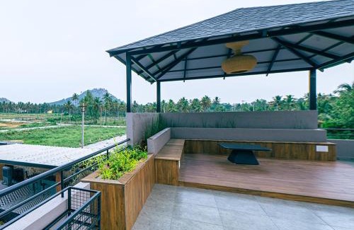 Khattalwada House | Asmi Hill view