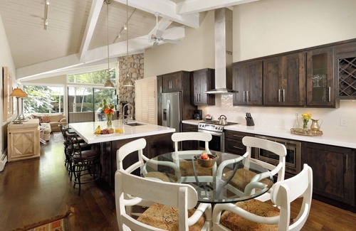 Aspen Condo | Aspen Alps Standard 2 bedroom condo - Wonderful Floor plan & walking distance