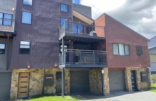 Thredbo Ski Chalet | Aspen Creek 4