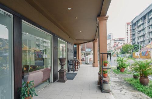 Lavender Hotel | Asphodel Inn