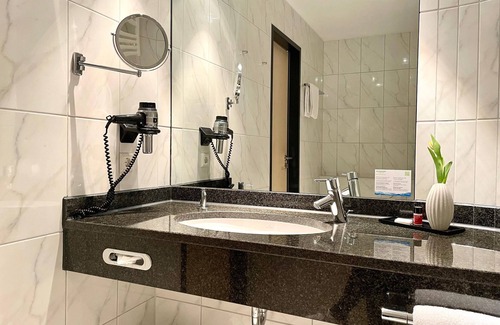 Center Hotel | Aspire AcarA Oldenburg, Trademark Collection by Wyndham
