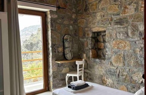 Archanes-Asterousia Villa | Asterousia Stone Villa