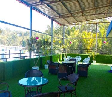 Bullawala Apartment | Asthal inn home stay