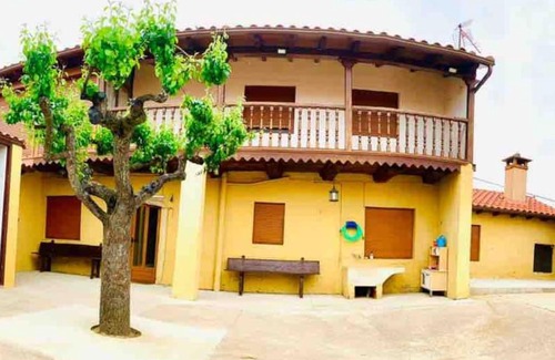 Valdespino de Somoza House | Astorga. León. Piscina. Casa Val de San Lorenzo.