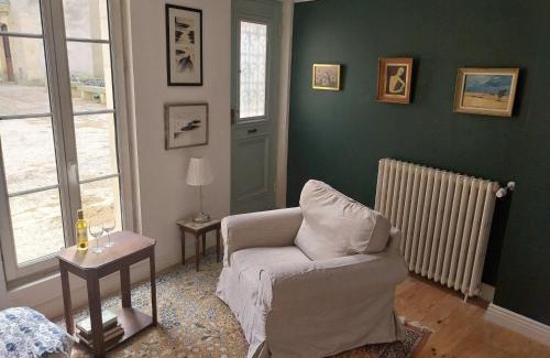 Bergerac House | At Home in Bergerac
