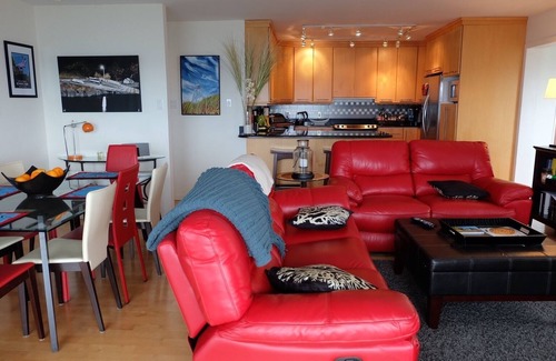 Portugal Cove - St. Philips House | At Ocean's Edge - Beautiful Views and Modern Conveniences
