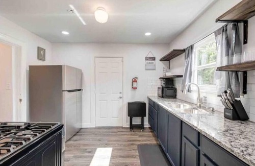 Central Arlington House | AT&T Stadium Tailgate Retreat Walk Instantly ATT