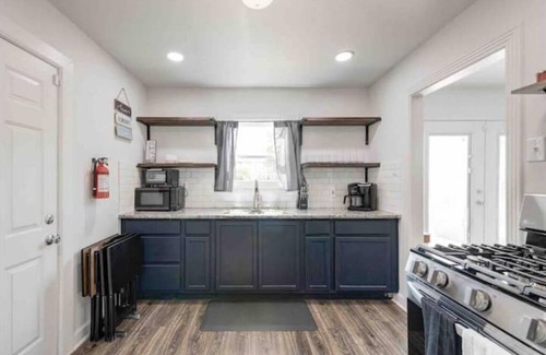 Central Arlington House | AT&T Stadium Tailgate Retreat Walk Instantly ATT