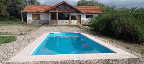 Las Rosas House | Atardecida