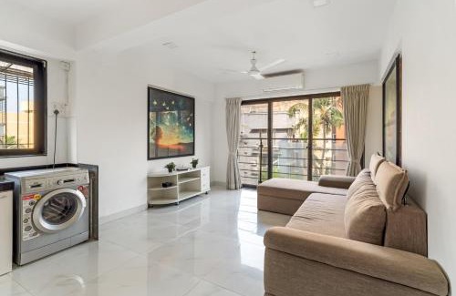 Khar Apartment | Athena 2BHK Khar W by The Bombay Home Company