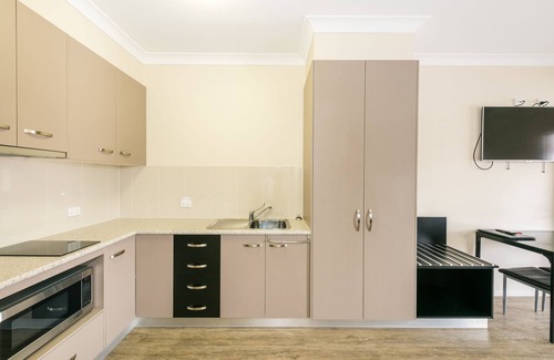 Roma Hotel | Athena Studio Units