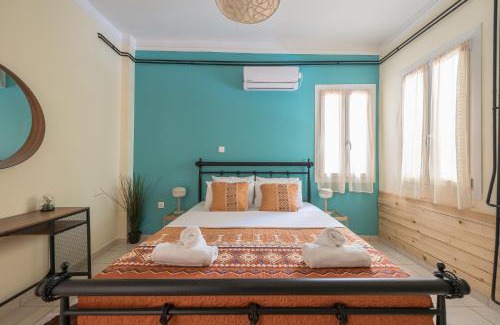 Kallithea Apartment | Athens Country House - Heated Jacuzzi - free bikes