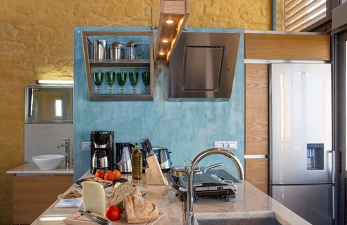 Kolymbari Villa | Athina Epavlis - Ethereal Charm of Blue Horizons