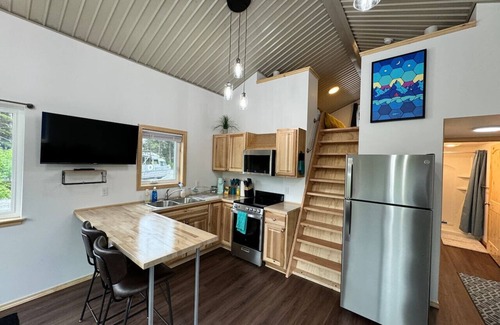 Bear Creek Cabin | Atigun's MountainTop Cabin