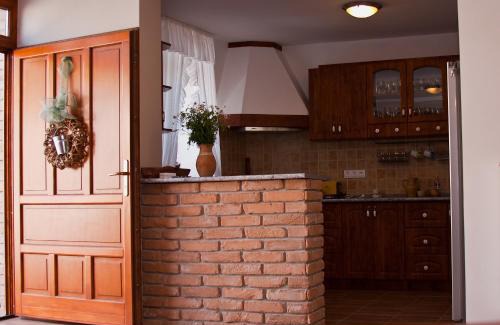 Boly Bed & Breakfast | Atkári Vendégház