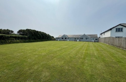 Newquay Cottage | Atlantic View Chalets #4 | Self-catering holiday cottage near Crantock beach