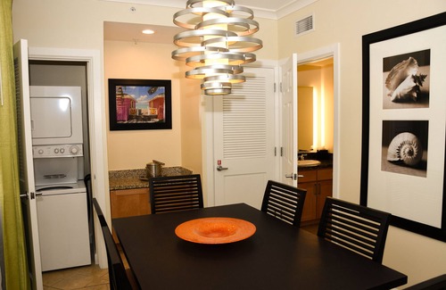 Paradise Island Condo | Atlantis, Bahamas - Sleeps 4 - option for upgrade to 8 - See Description