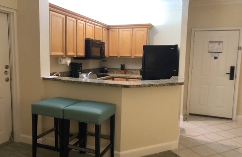 Paradise Island Condo | Atlantis, Bahamas - Sleeps 4 - option for upgrade to 8 - See Description