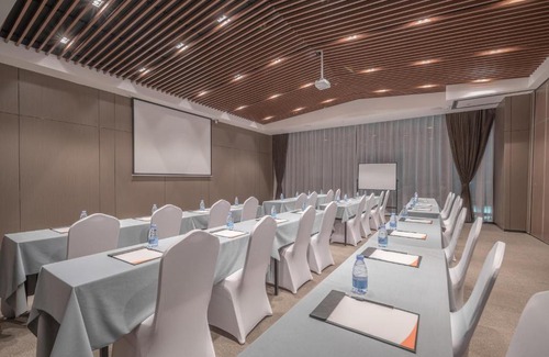 Pukou Hotel | Atour Hotel Nanjing Jiangbei New District University of Technology