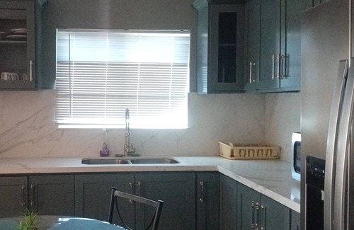 Portmore Apartment | ATRO Travels 2bdrm#Phoenix Park Village#jacuzzi#AC