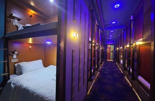 Lapu-Lapu Hotel | Attic Capsule Hotel