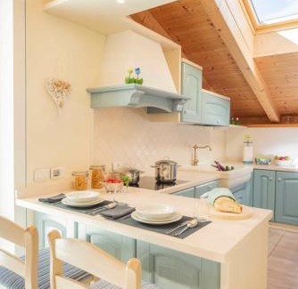 Molveno Apartment | Attico con vista sul lago e montagne a Molveno