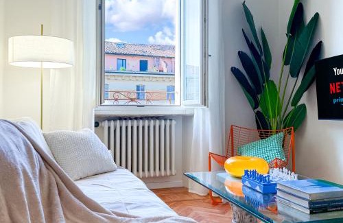 Old Town Apartment | Attico d'Autore in Piazza con Vista Ghirlandina