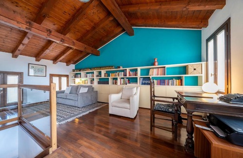 Udine Apartment | Attico del Gusto - Terrace & Private Parking