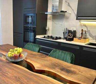 San Jacopino Apartment | Attico di lusso elegante e moderno