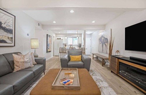 Tarrytown Condo | ATX Condo - Two-Step to the Tarrytown Treasure