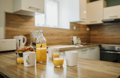 Cherbourg-en-Cotentin Apartment | Au Chalet ★ Pleasant, Practical and Well-located ★