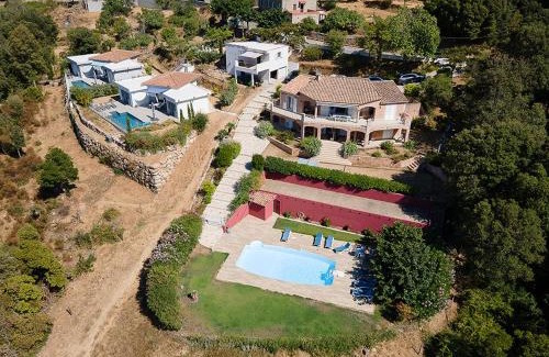 Sainte-Lucie-de-Tallano House | Au coeur de l'arriere Pays Rez de chaussé de Villa DOMAINE A PRESA