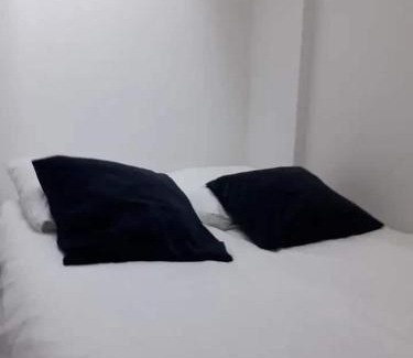 Sorbonne Apartment | AU COEUR de Paris AU PIED de notre Dame Studio equipe salle de bains wc calme clair type cabine clim ascenseur