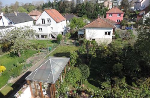 Eckbolsheim Apartment | au-dessus du jardin appartement climatisé