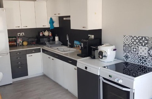 Noyal-Chatillon-sur-Seiche Apartment | Au jardin de la seiche
