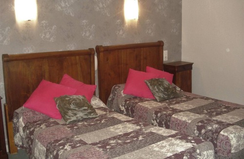 Saint-Cyprien-sur-Dourdou Hotel | Auberge Aux Portes de Conques