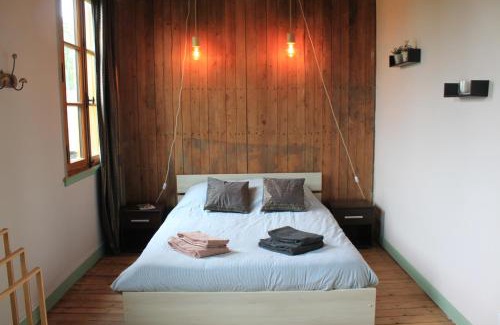 Capelle-les-Grands Bed & Breakfast | Auberge de la croix du maupas